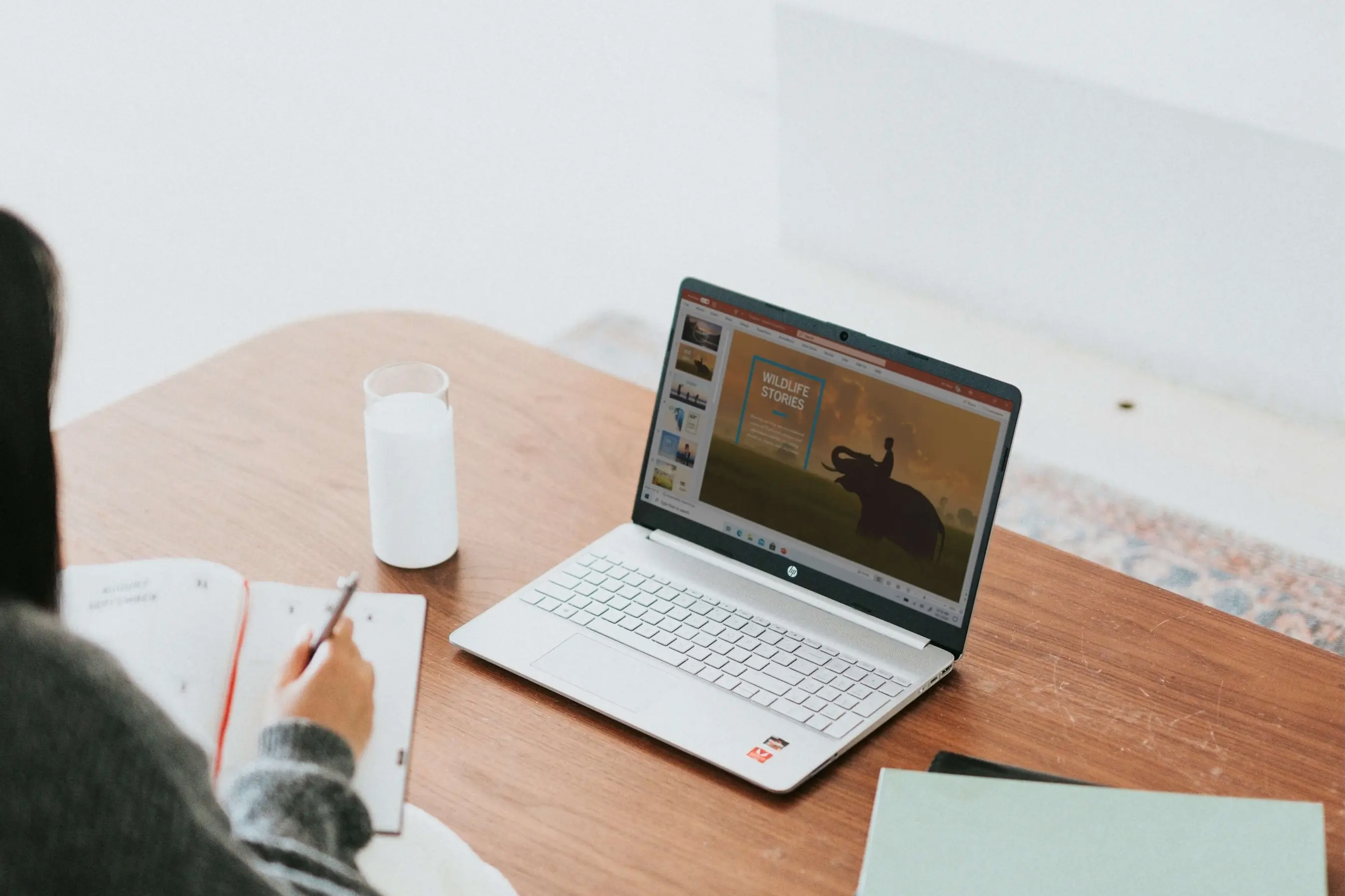 Windows W1n58kde8r0 Unsplash