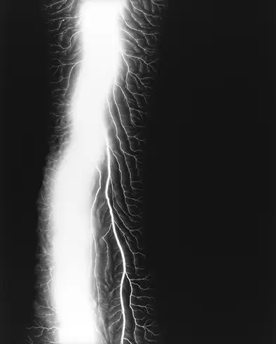 16 Lightning Fields 163 2009©hiroshi Sugimoto